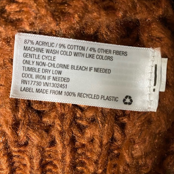 UNIVERSAL THREAD Chunky Oversize Sweater - Picture 3 of 5